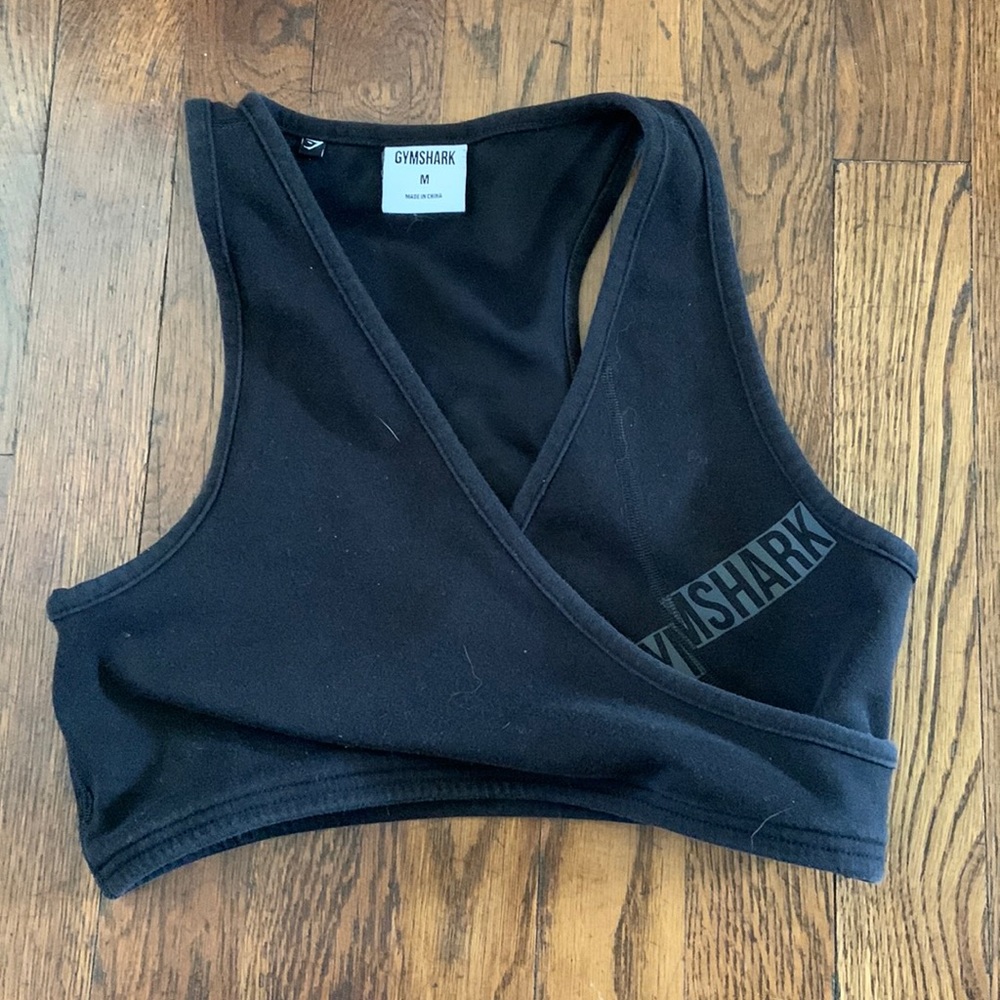 Black gymshark cross over sports bra